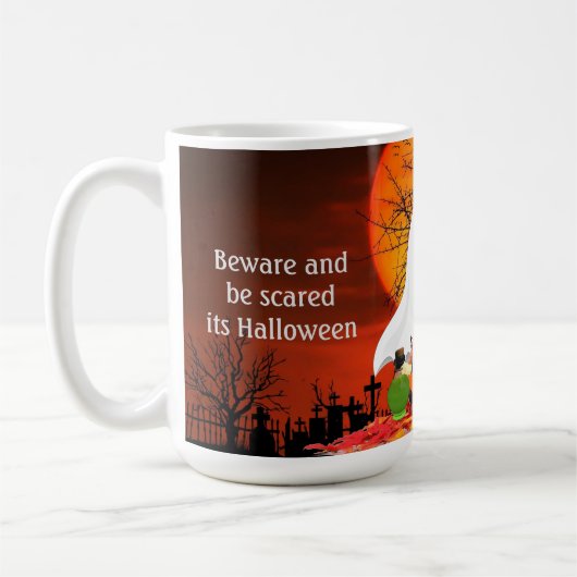 Beängstigende Halloween-Geist und Schwarze Katze Kaffeetasse (Links)