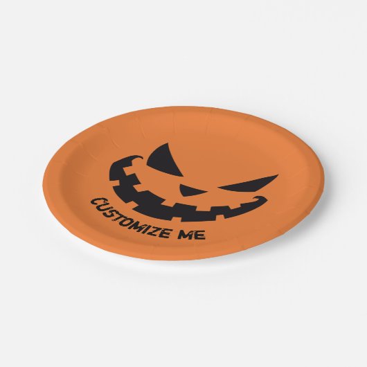 Beängstigende Kürbislaterne Benutzerdefiniertes Or Pappteller (Schrägansicht)