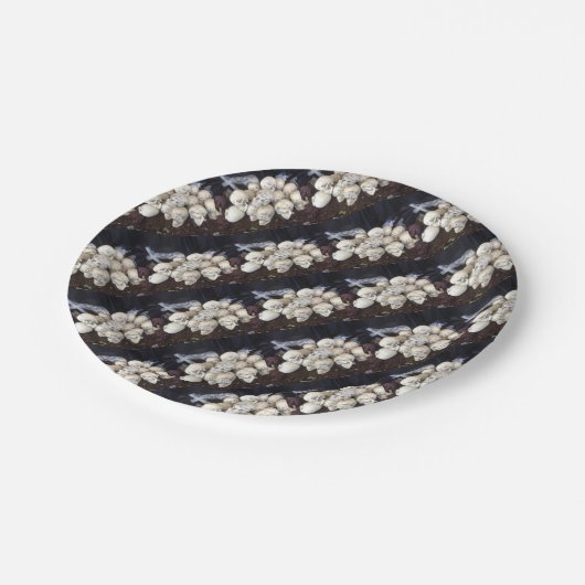 Beängstigende Schädel mit wackeligen Augenballen Pappteller (Schrägansicht)