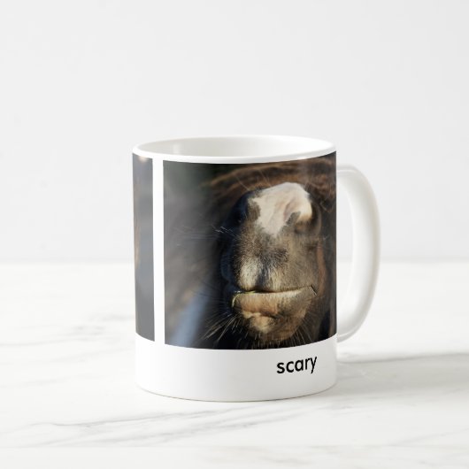 Beängstigende Tasse (VorderseiteRechts)