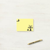Beängstigender Baum, Hexe und Kürbis Post-it Klebezettel (Auf Schreibtisch)
