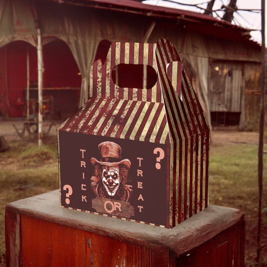 Beängstigender Clown-Trickster Geschenkschachtel