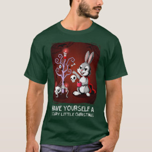 Beängstigender kleiner Weihnachtsbaum Gotisches fe T-Shirt