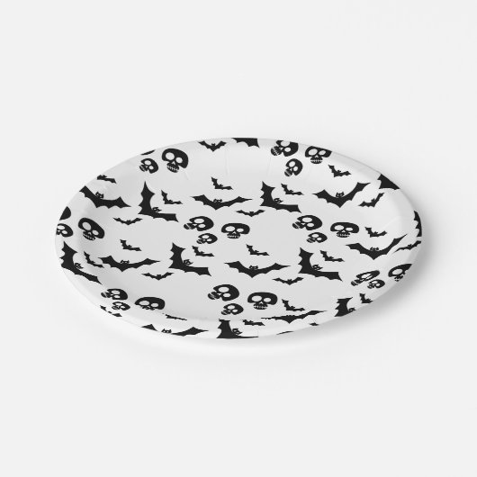 beängstigender, lustiger schwarzer Schädel und Fle Pappteller (Schrägansicht)