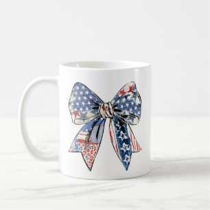 Beängstigender Patriotic Bow - USA Flag Print Desi Kaffeetasse