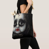 Beängstigendes Goth Porcelain Puppenstück Hallowee Tasche (Von Nahem)