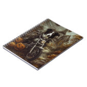 Beängstigendes Halloween-Motorradfahren an der Gre Notizblock (Linke Seite)