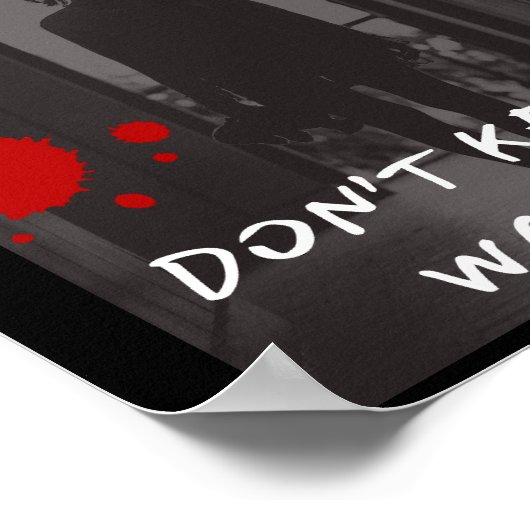 Beängstigendes Horror Poster mit einem Mädchen an  (Ecke)