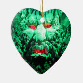 Beängstigendes Maskengefecht Keramikornament (Rechts)