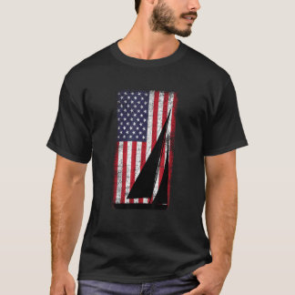 Beängstigendes Segeln der amerikanischen Flagge T-Shirt