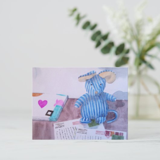 Beanie schreibt seine Postkarten (Stehend Vorderseite)