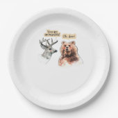 Bear And Deer Conversation Funny Wildlife Design Pappteller (Vorderseite)