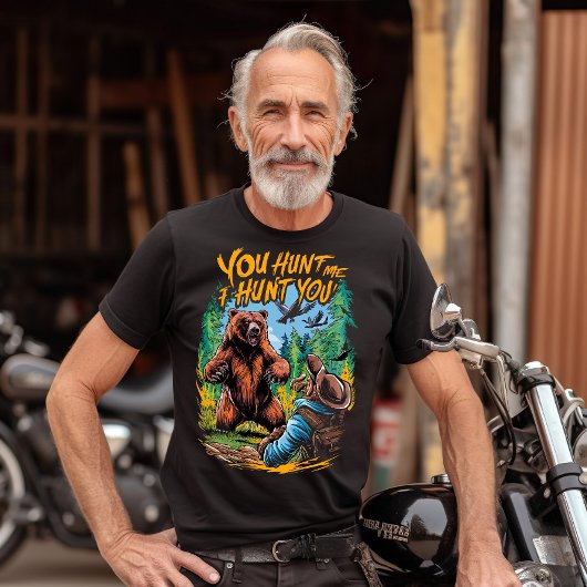 Bear-Begegnung im Wald Funny Bear Jagen T-Shirt