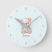 Bear Blue Baby Monogram Add Name Wall Clock Runde Wanduhr (Vorderseite)