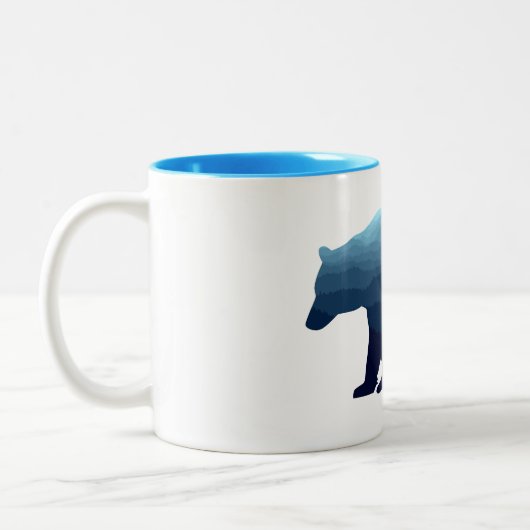 Bear Blue Forest Mountains Zweifarbige Tasse (Links)