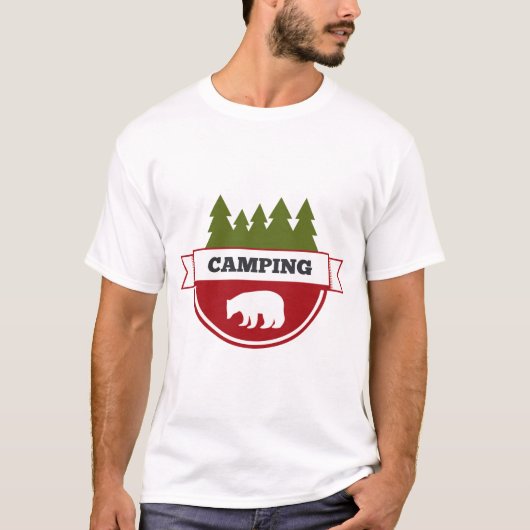 Bear Camping Modernes Abzeichen T-Shirt (Vorderseite)