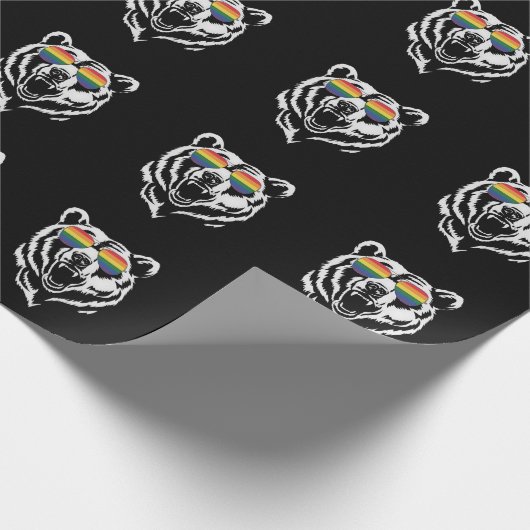 Bear Gay LGBTQ Rainbow Sunglasses Pride Flag Geschenkpapier (Ecke)