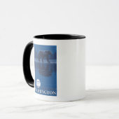 Bear in Moonlight - Mount Rainier, Washington Tasse (Vorderseite Links)
