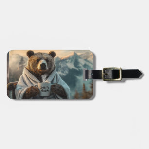 Bear in Robe Holding Kaffee Tasse Gepäckanhänger