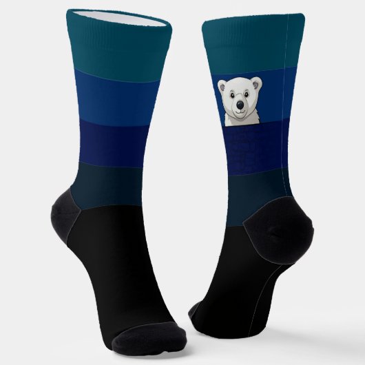 Bear looking over wall, Dark Ocean at Night Socken (Gewinkelt)