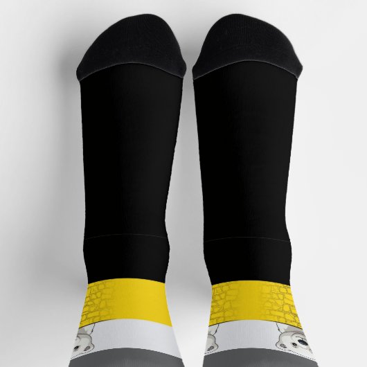 Bear looking over wall, Yellow, Black and Gray Socken (Oben)