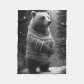 Bear mit einem gemütlichen Pullover Fleecedecke (Vorderseite)