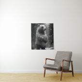 Bear mit einem gemütlichen Pullover Wandteppich (Beispiel)