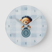 Bear Monogram Blue Gingham Wall Clock Runde Wanduhr (Vorderseite)