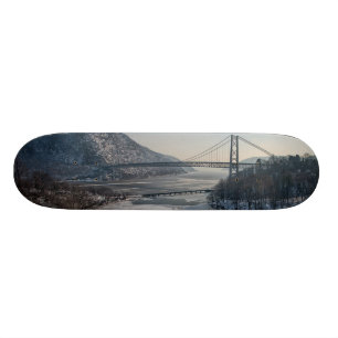 Bear Mountain-Brücke Skateboard