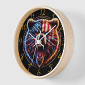 Bear Patriot: Ein Flag-Bearing-Furry-Freund Uhr (Winkel)