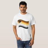 Bear Pride Paw Wavy Flag T-Shirt (Vorne ganz)