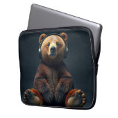 Bear Wearing Headphones Laptopschutzhülle (Vorderseite Links)