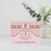 Bear with Pink Cupcake Diamonds Einladung (Stehend Vorderseite)