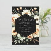 Bearbeitbare Blume Peach Wedding Save The Date (Stehend Vorderseite)