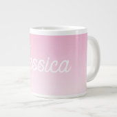 (Bearbeitbare) Hellrosa-Farb-Ombre und Ihr Text Jumbo-Tasse (Vorderseite Rechts)