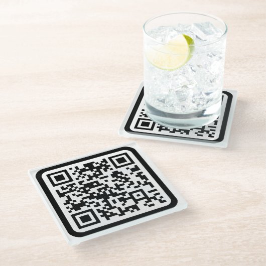 Bearbeiten moderner QR-Code | Schwarz-weiß oder fa Glasuntersetzer (Schrägansicht)