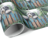Bearded Collie auf einem Shabby-Zaun Geschenkpapier (Rolleneckpunkt)