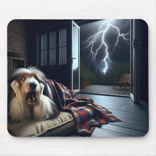 Bearded Collie Frightend of Thunderstorm Mousepad (Vorne)