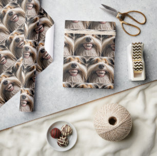 Bearded Collie mit einem Toothy Grin Geschenkpapier