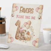 Beary 1st Birthday Girl Fall Pumpkins Teddy Bear Sockelschild (In Situ)