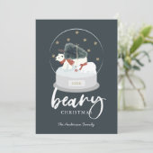 Beary Christmas Polar Bear Snow Globe Holiday Card Einladung (Stehend Vorderseite)