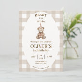 Beary First Birthday Invitation Gingham Editable Einladung (Stehend Vorderseite)