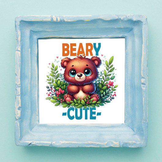 Beary Niedlich. Teddy Bären Cartoon lächelt. Funny Fotodruck