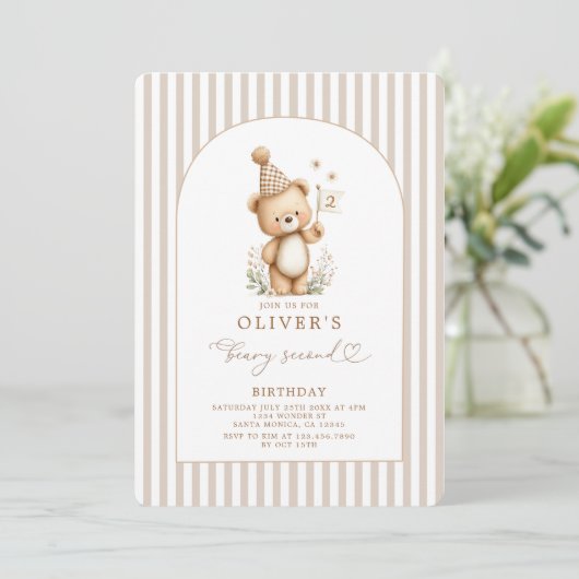 Beary Second Birthday Invitation Einladung (Stehend Vorderseite)