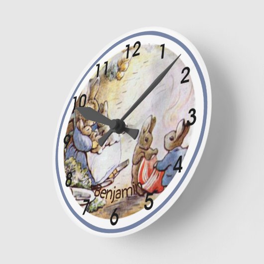 Beatrix Potter Bunny Familie Runde Uhr (Winkel)