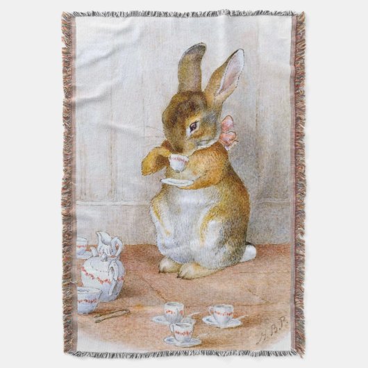 Beatrix Potter: Häschen-Mädchen-trinkender Tee Decke (Vorderseite Vertikal)