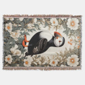 Beautiful Atlantic Puffin White Flowers Decke (Vorderseite)