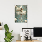 Beautiful Ballerina Fairy Lily Pond Weiße Blume Poster (Heimbüro)