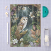 Beautiful Barn Owl in the Moonlight Illustration Seidenpapier (Handwerk)