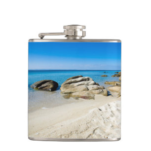 Beautiful beach at the Mediterranean Sea Flachmann